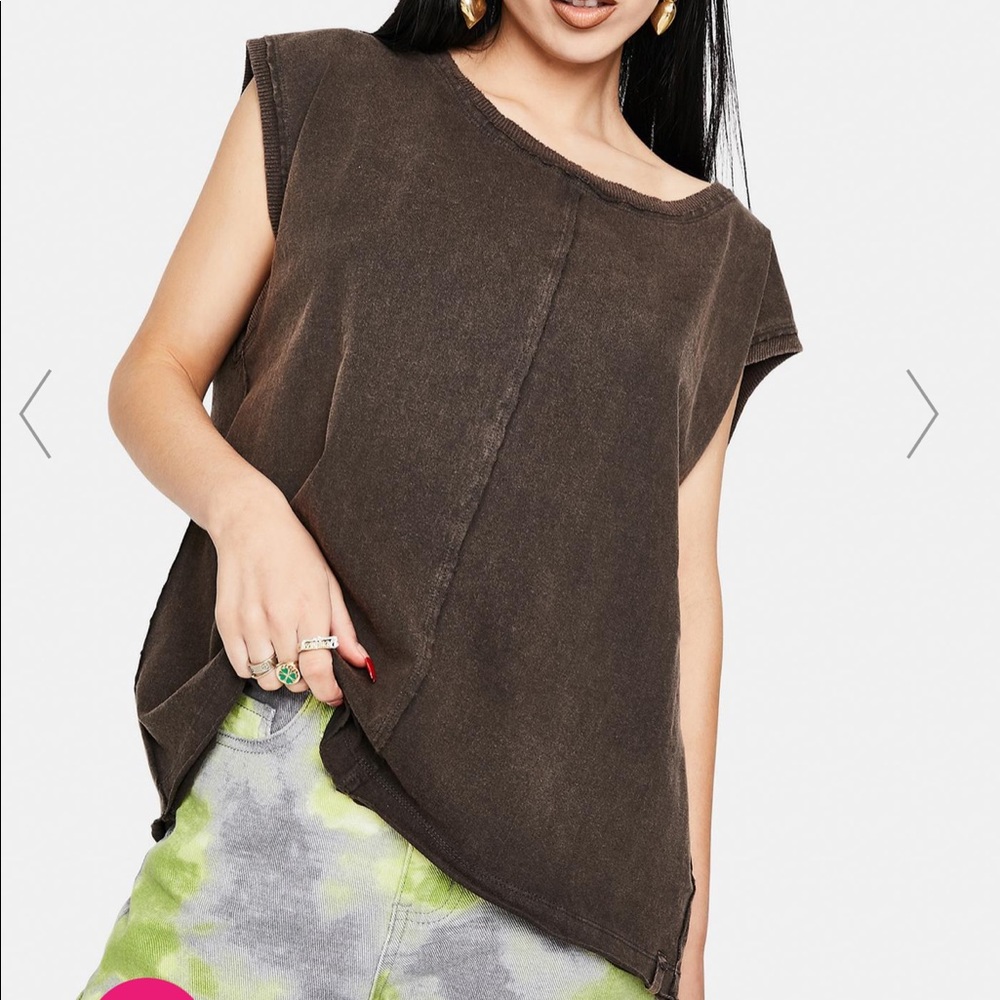 FREE PEOPLE RAVEN FEATHER KASEE MUSCLE TEE, NWT, Size Medium